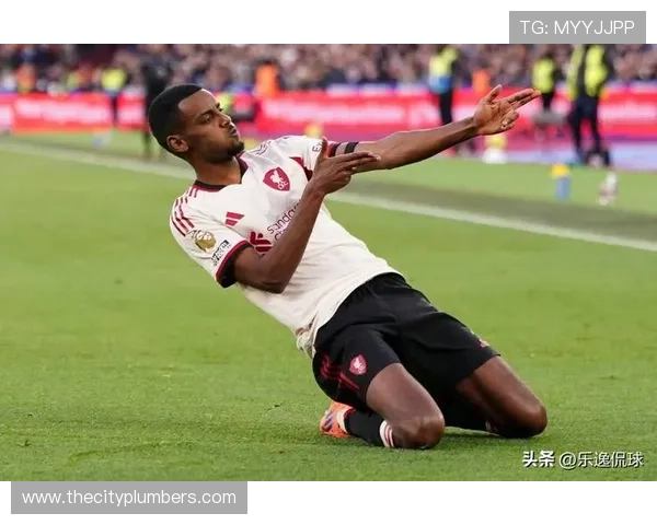 伊萨克从西甲到英超的跨联赛进化与天赋兑现 伊萨克从西甲到英超的跨联赛进化与天赋兑现