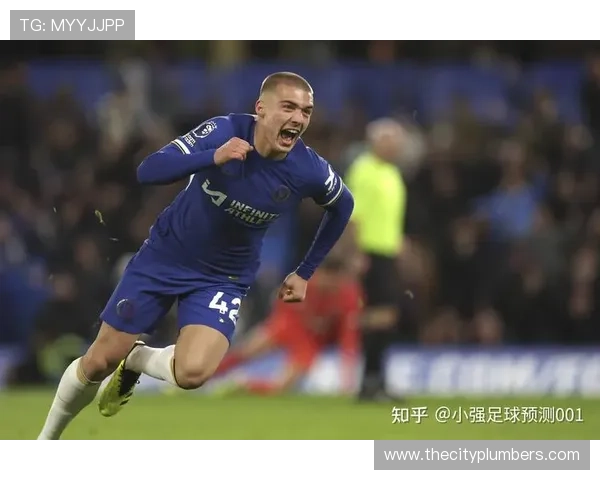 切尔西中场运转有序却缺关键连接点，节奏控制力下降已影响比赛走势