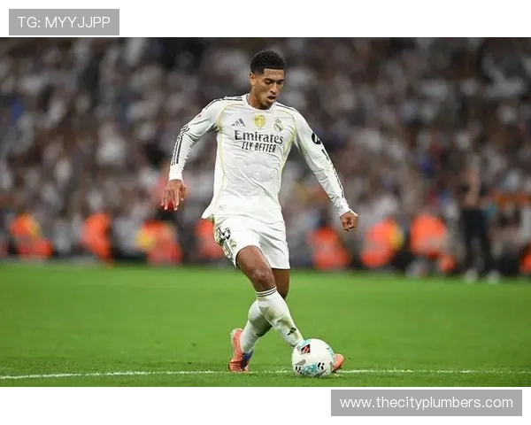 皇马表面稳定实则节奏混乱、结构失衡，稳定性面临考验