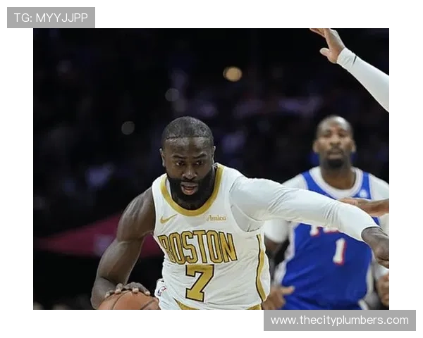 普里查德挡拆吸引内线空位 提升三分命中率